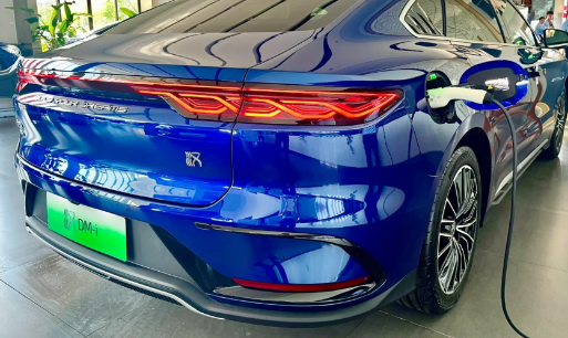 新能源汽车便携式充电枪插头多少温度正常3