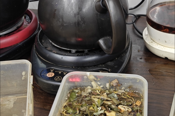 黑顺片熬药会掉颜色吗